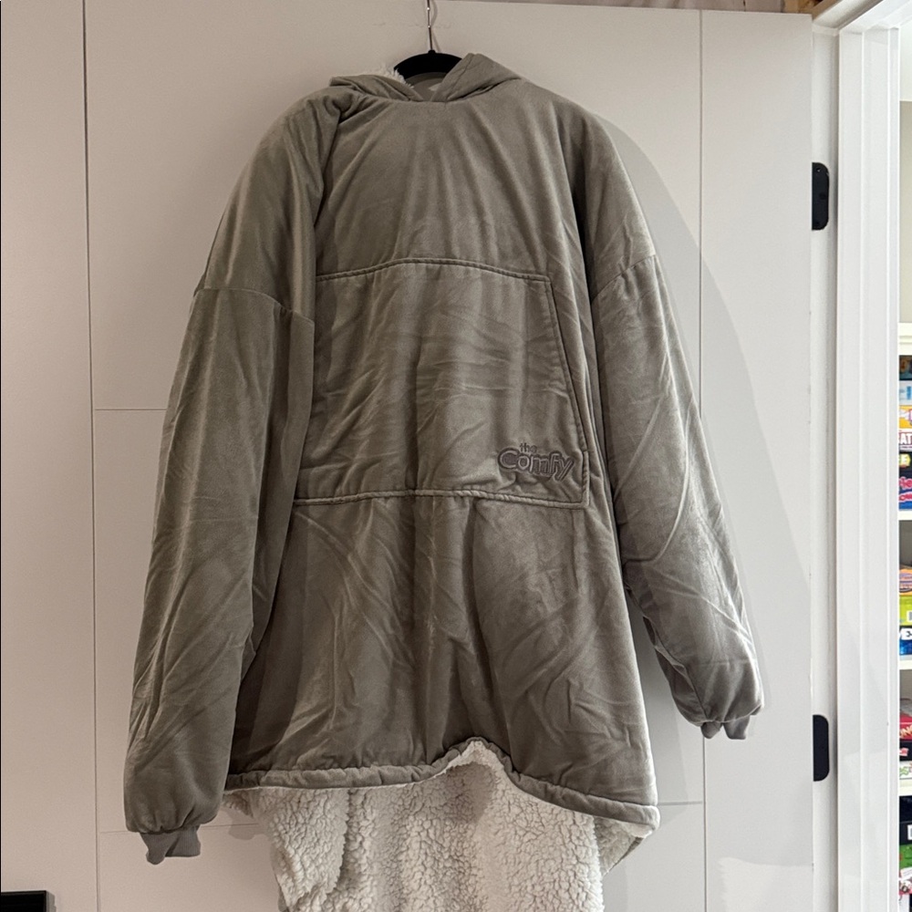 Cozy Grey Comfy Wearable Blanket